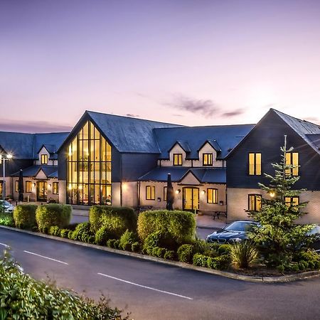The Sharnbrook Hotel Exterior photo